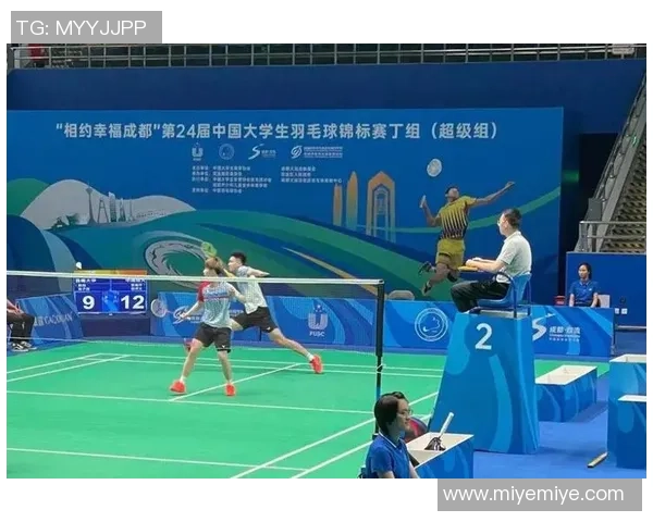 杭州羽毛球队盯防策略解析与战术应用探讨