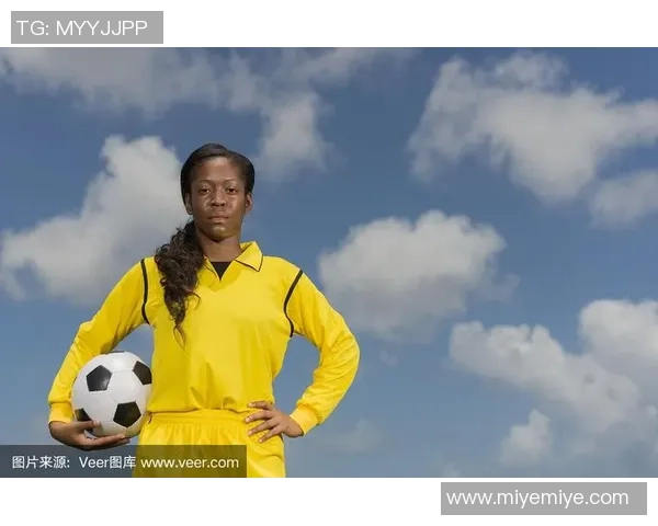 足球明星与休闲运动女孩的魅力碰撞探索青春活力与时尚风潮的完美结合 足球明星与休闲运动女孩的魅力碰撞探索青春活力与时尚风潮的完美结合