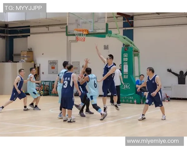 武汉篮球队的团队协作精神与比赛表现的深度剖析与探讨